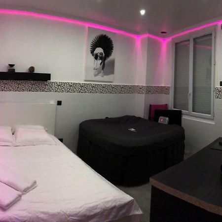 Le Boudoir Appartement Montrouge Buitenkant foto